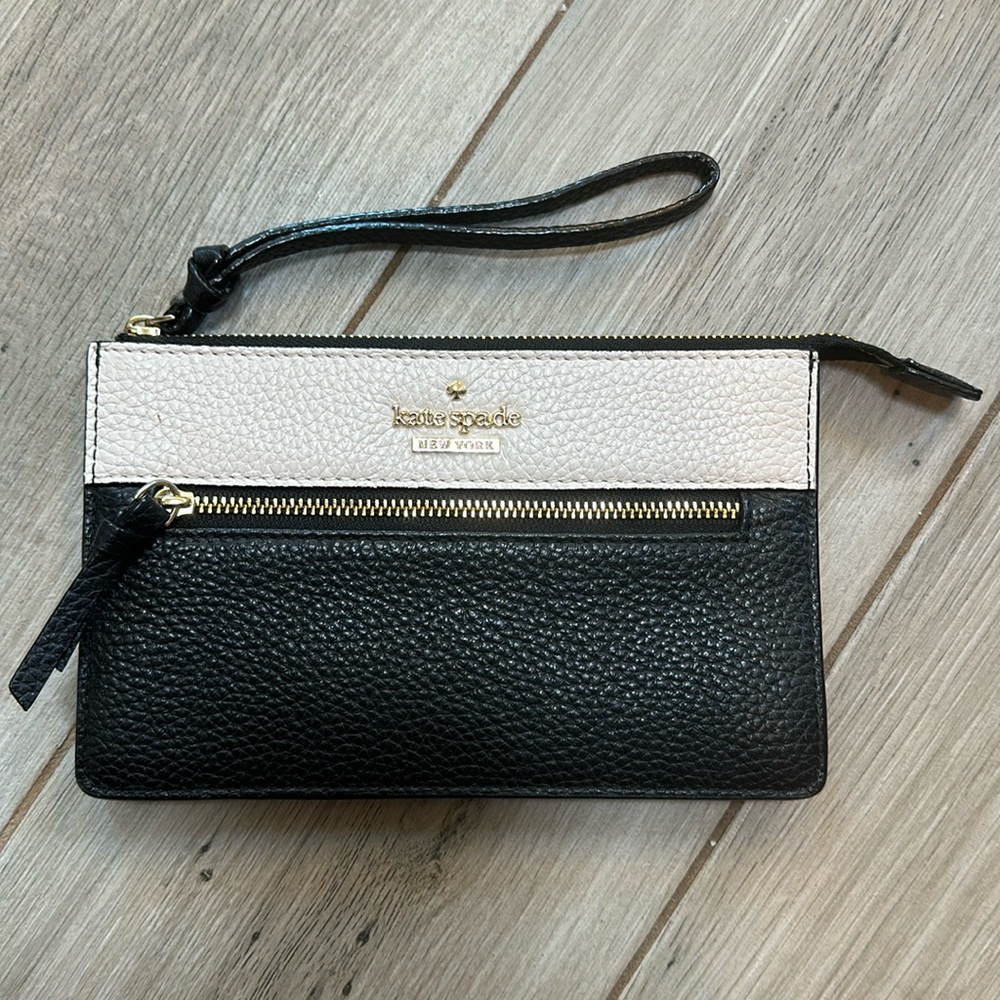 Kate Spade Wristlet
